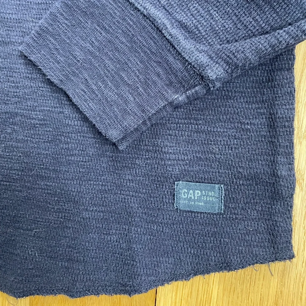 GAPKids Boys Blue Thermal Long Sleeve Shirt size large